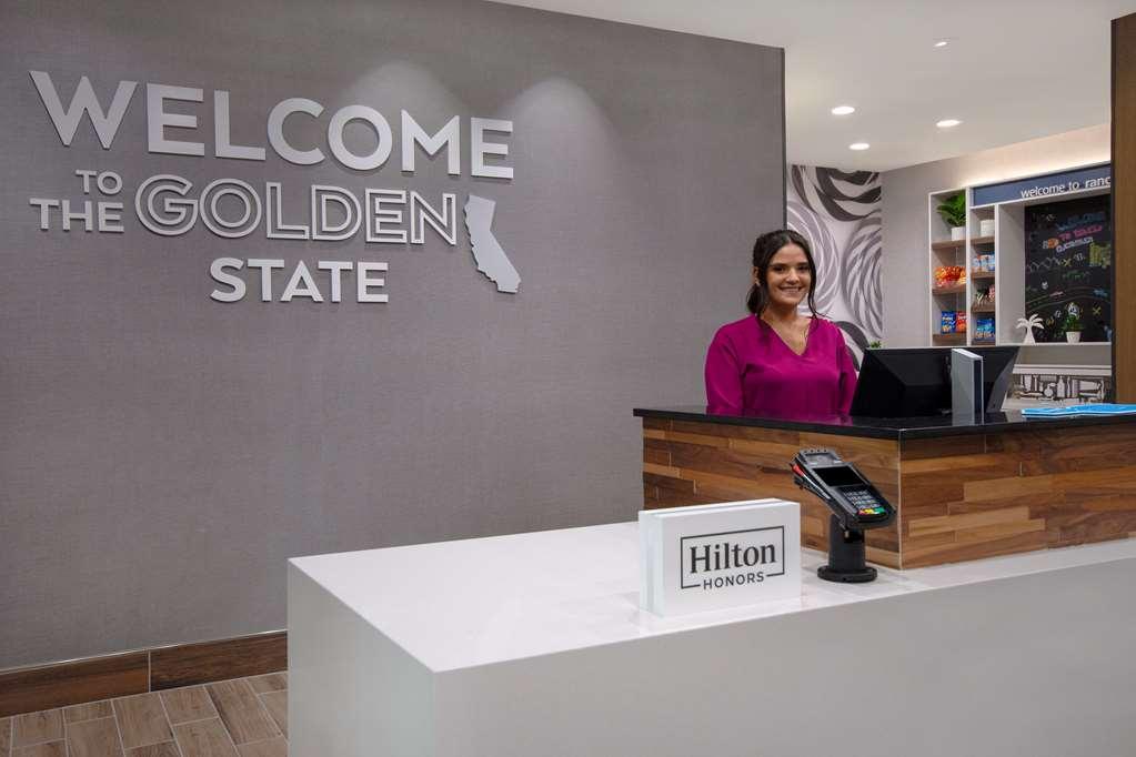 Hampton Inn & Suites Ontario 库卡蒙格牧场 外观 照片
