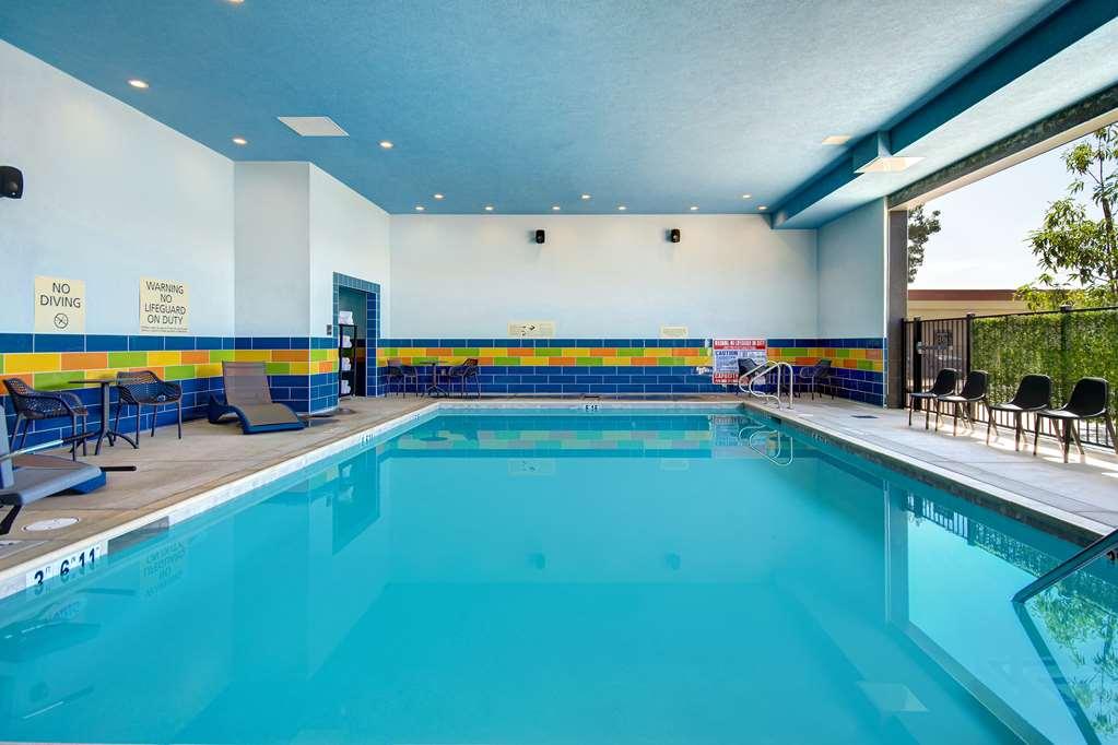 Hampton Inn & Suites Ontario 库卡蒙格牧场 设施 照片